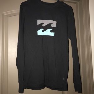 Never worn billabong long sleeve super soft